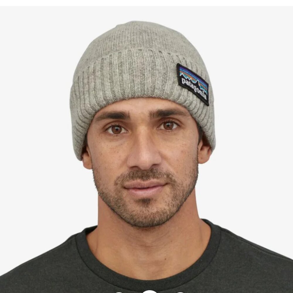 Patagonia Brodeo Beanie P-6 Logo Drifter Grey Unisex - Picture 3 of 7